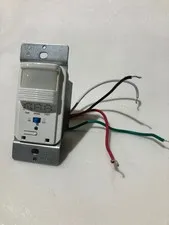 Motion Sensor Light Switch, Occupancy & Vacancy Model Motion Activated - USED