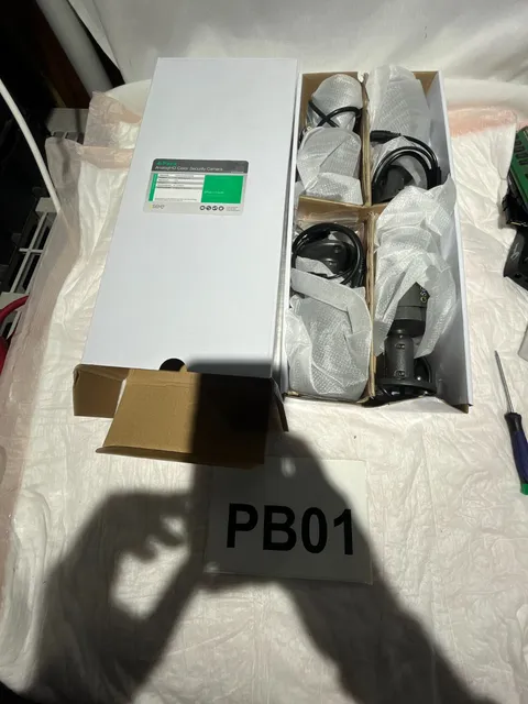 Q-See QCA8050B 4-Pack 1080P 2MP Analog HD BNC Security Cameras NEW