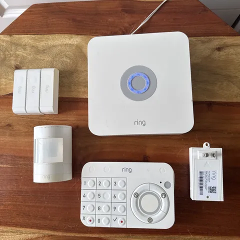 Ring Alarm  Wireless Home Security Alarm System + Keypad & Sensors - 1st Gen