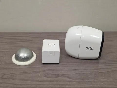 Arlo Pro VMC4030 Wireless Camera W/ Mount & Battery - TESTED 