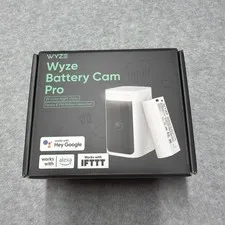 Wyze Battery Cam Pro 2k HDR Wireless Outdoor/Indoor Security Camera White