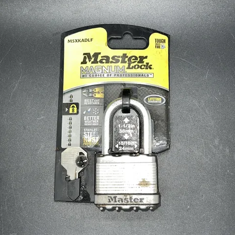 Master Lock Padlock Magnum Laminated Steel Lock 1-1/2"  in. Wide M5XKADLF 2 Keys