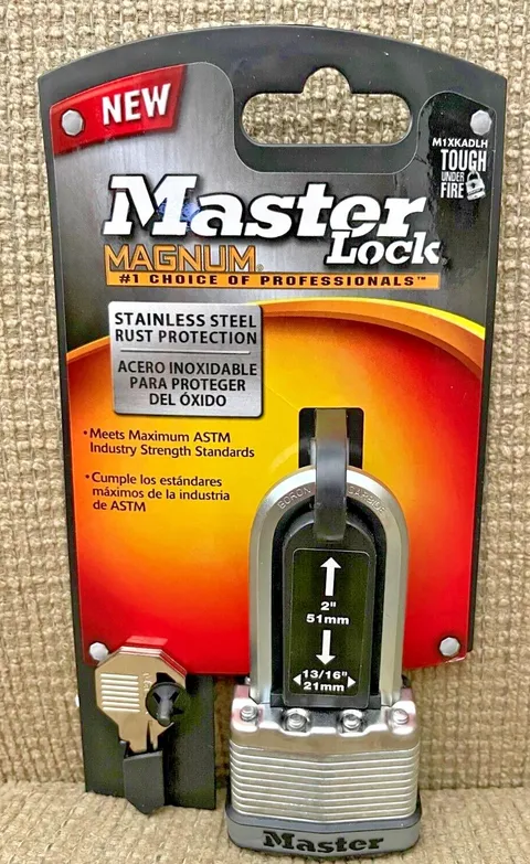 Master Lock M1XDLH Magnum Heavy Duty Padlock with Key *NEW*