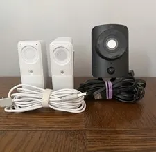 3 SimpliSafe Indoor Security Cameras Bundle – 2 Smart Alarm + 1 SimpliCa