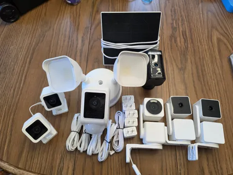 Wyze Smart Home Security Camera Lot Of 7