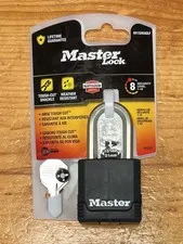  Master Lock Magnum Padlock  M115XKADLF, Tough Under Fire 