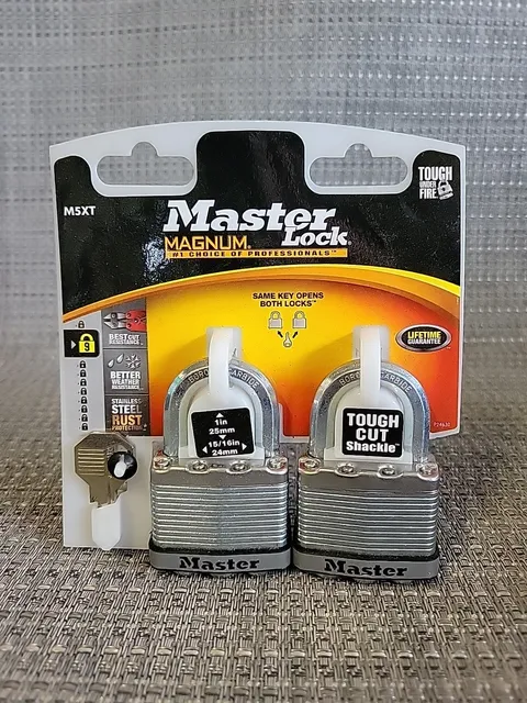 Master Lock M5XTCCSEN Magnum 2-Inch Laminated Padlock, 2-Pack, Keyed Alike