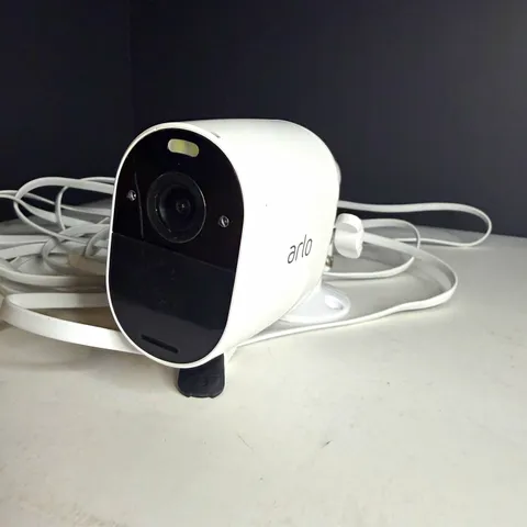 Arlo Wired Outdoor Security Camera White w/ Mount & Power Cable Tested Works