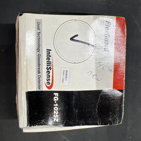 Honeywell IntelliSense FG-1025Z FlexZone Dual Technology Glass-Break Detector