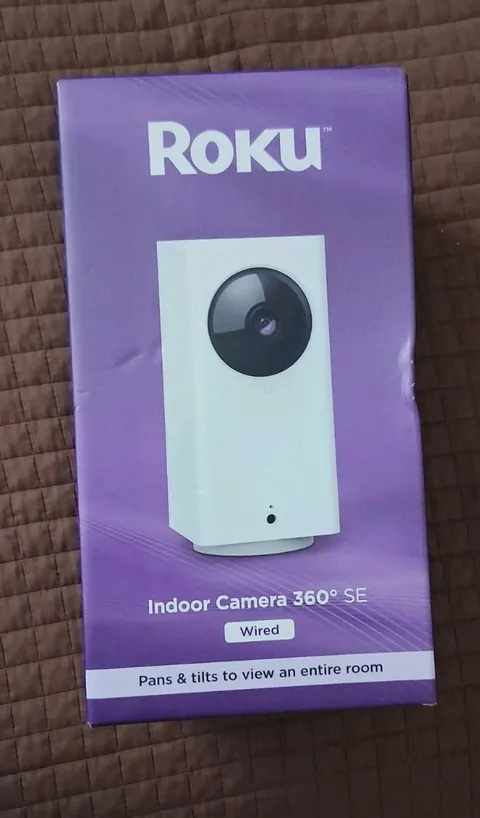 Roku Smart Home Indoor Camera 360° SE Wi-Fi®-Connected - Wired Security