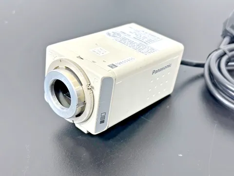 Panasonic WV-BP310 B&W Camera Body with Attached Cable | Working