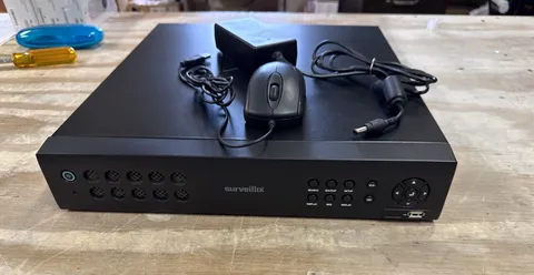 Toshiba Surveillix EHV8-240V-1T - Standalone DVR with 1 TB Hard Drive