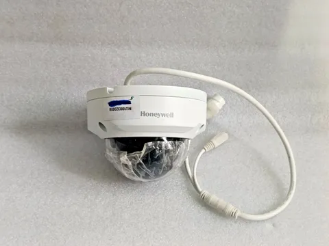Honeywell H4W2PER2 IR Rugged Dome Camera WDR 1080P 2MP 2.7-13.5mm NTSC