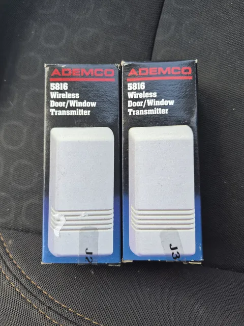 ADEMCO HONEYWELL 5816 WIRELESS DOOR WINDOW TRANSMITTERS *LOT OF 2* NEW SEALED!