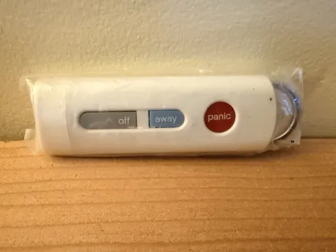 SimpliSafe Security System Keychain Remote Fob 1st Original Generation USB