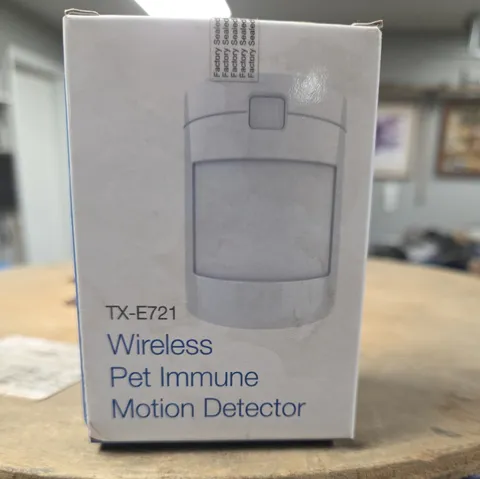 TX-E721 Wireless Pet-Immune Motion Detector 