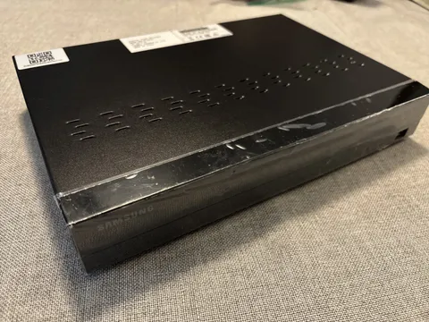 Samsung Video Security 8 Channel DVR - SDR-B74301N -1080p 2TB HDD Unit  LOCKED