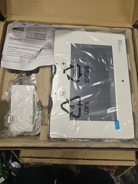 New Qolsys IQ QS-9004-VRZ  All-In-One Security  & Smarthome Control Panel 7" 
