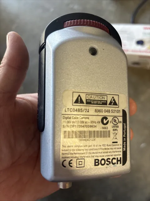 Bosch LTC0485/21 CAMERA, HIGH PERFORMANCE, COLOR, 1/3-INCH 540TVL COLOR, DSP, 12