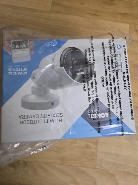 FLIR Lorex WiFi Outdoor Security Camera Super HD1080p Color Model FXC13V New
