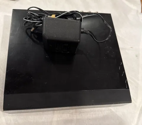 Funlux H264 Digital Video Recorder  W/ Power Cord Works