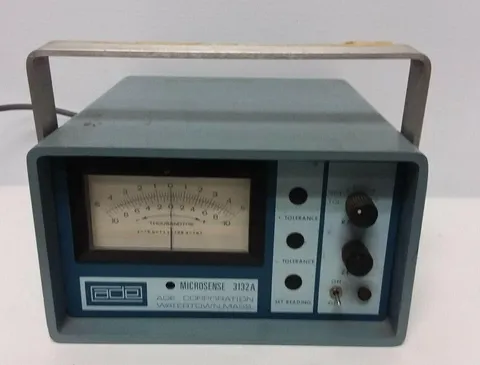 ADE Corporation MICROSENSE 3132A Meter Instrument