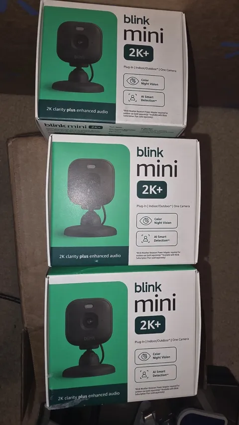 3x Blink - Mini 2K+ Compact plug-in security camera, 2K video resolution, Black