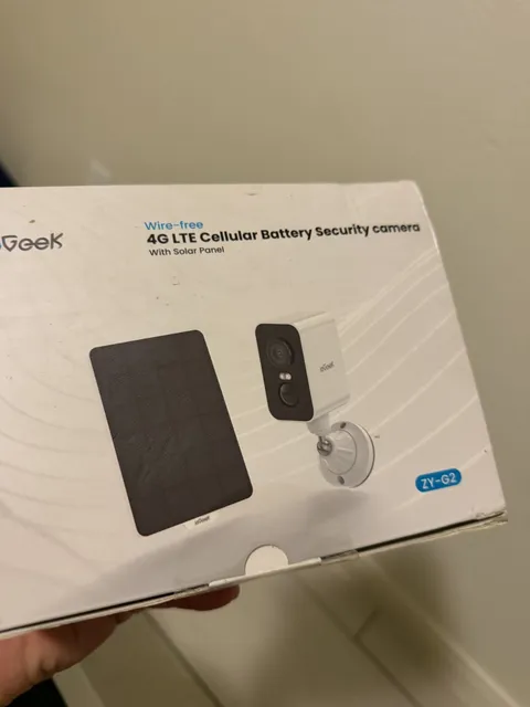 ieGeek ZY-G2 4G LTE Wire-Free Battery Security Camera w/ Solar Panel White