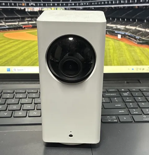 Wyze Cam Pan 1080p Wi-Fi Indoor PTZ IP Camera White Mic/Speaker WYZECP1