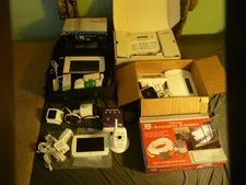 lot of security systems and cameras (as is) read description