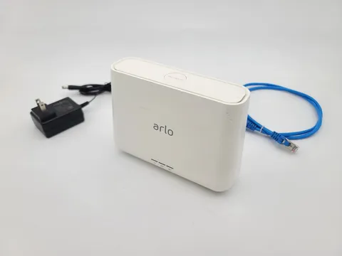 NETGEAR ARLO PRO VMB4000 SECURITY BASE STATION W / ADAPTER & ETHERNET CABLE