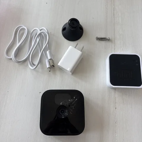 Blink Outdoor Wireless Security Camera 3rd Gen BCM00401U With Sync Module 2