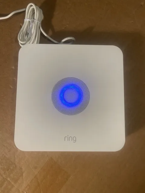 Ring Alarm Base Station US White 4HB1U9-0EN0 - Locked/Registered (Read Info)