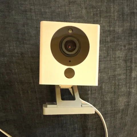 Wyze v1 Wired Indoor IP/Network Home Security Camera, Color, Wall Plug-In,white