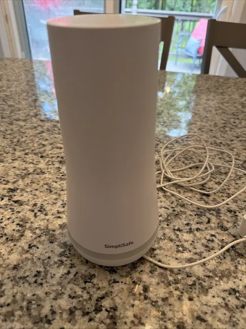 Simplisafe  Home Security System Base Station White BS3W PREOWNED