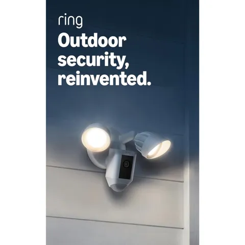 Floodlight Cam Wired Plus newest model, Outdoor home or business security wit...