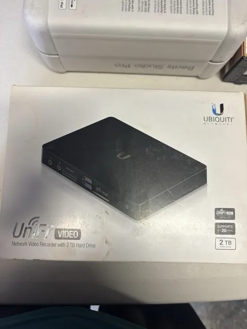 Ubiquiti Networks UVC-NVR-2TB 2TB NVR UniFi Video Controller 20 Channel