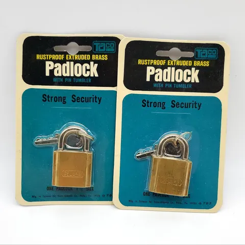2x Trans Atlantic Co Padlocks 5/8"L x .20"D Shackle 1-1/8"W Body Extruded Brass