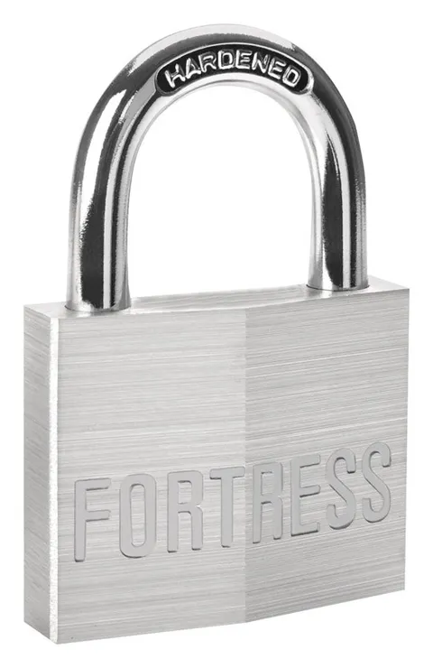 Master Lock 1840D 4-Pin Tumbler Keyed Combination Padlock 5.56 H x 1.5 W in.