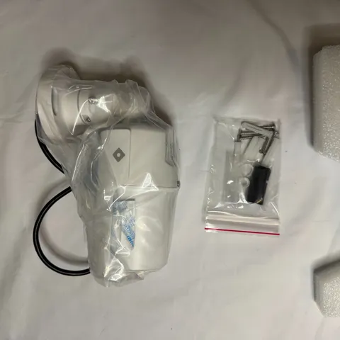 Rhombus R540 Camera
