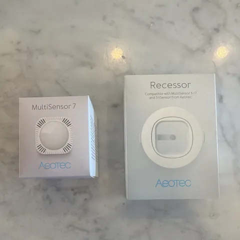 Aeotec MultiSensor 7 Z-Wave Plus Motion Sensor w/ Recessor Mount Factory Sealed