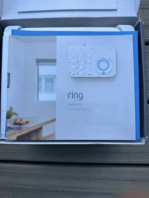 Ring Alarm 5-Piece Security System 1st Gen White Used - w/Extra Sensors