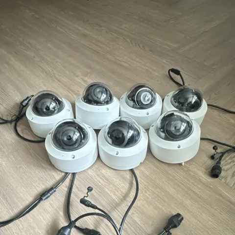 Unbranded IPC-Y4V 4MP PoE Wired Dome Security Cameras 7-Pack White