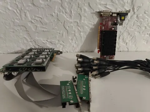 EYEMAX DVR CARD 16CH 240 FPS REAL-TIME DISPLAY AND RECORDING T7-B2 + Radeon Card