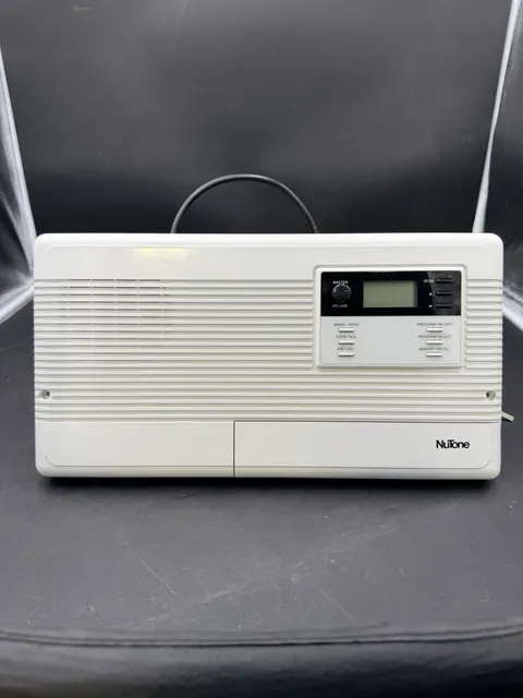 Nutone Radio-Intercom System IM-3204 Master Unit