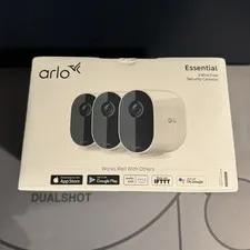 Arlo Essential Camera 1080p Wireless Security Video Camera 3 Pack (New)