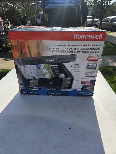 Honeywell Molded Fire/Water File Chest