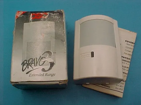 DSC BRAVO3 DUAL ELEMENT PIR MOTION DETECTOR  BV-300 SB