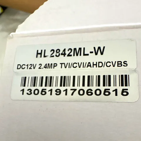 HL2942ML-W 12V 2.4MP Wired CCTV Surveillance Camera TVI/CVI/AHD/CVBS White
