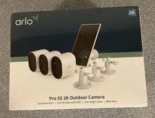 Arlo Pro 5S 2K Spotlight Camera 3-Cam 1-Solar Panel Bundle White VMK4360P NEW
